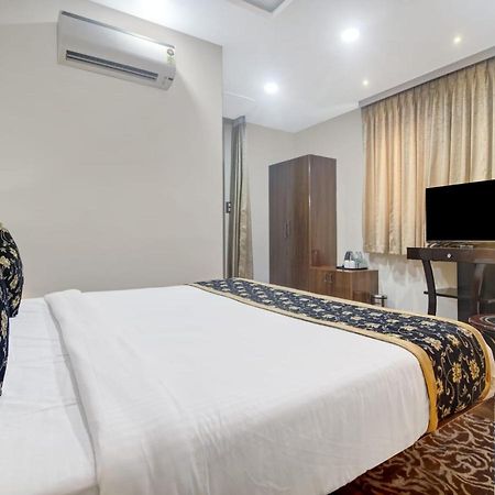 The Superb Hotel Pvt Ltd Χιντεραμπάντ Εξωτερικό φωτογραφία