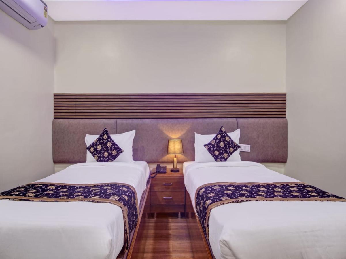 The Superb Hotel Pvt Ltd Χιντεραμπάντ Εξωτερικό φωτογραφία