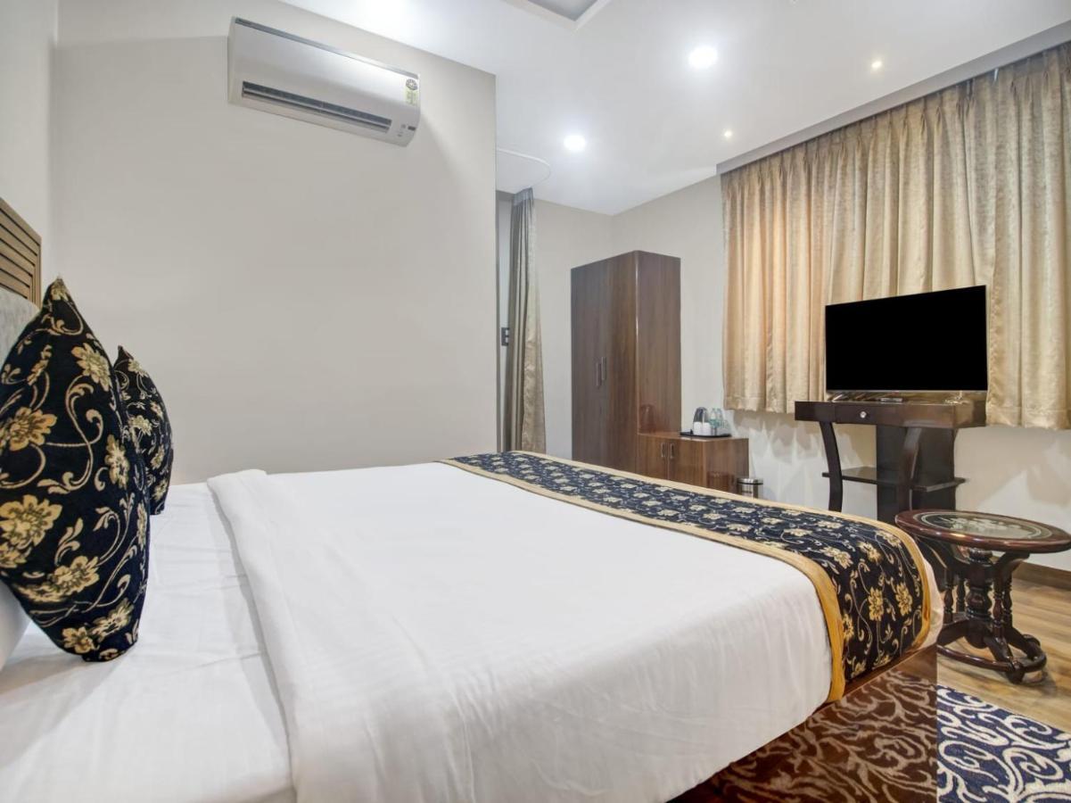 The Superb Hotel Pvt Ltd Χιντεραμπάντ Εξωτερικό φωτογραφία