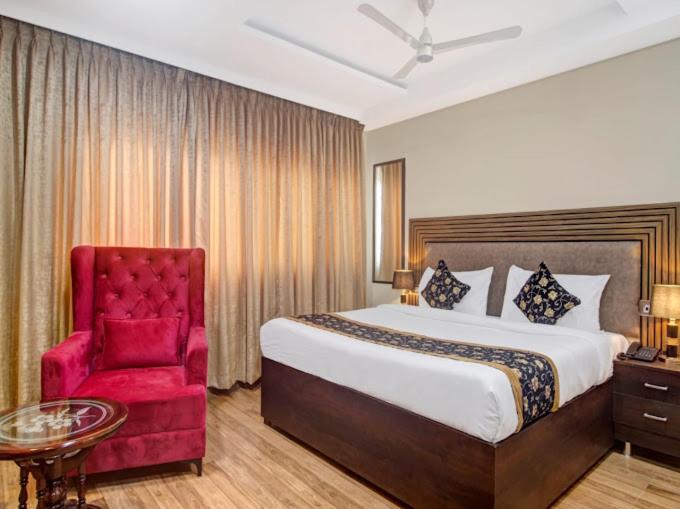 The Superb Hotel Pvt Ltd Χιντεραμπάντ Εξωτερικό φωτογραφία